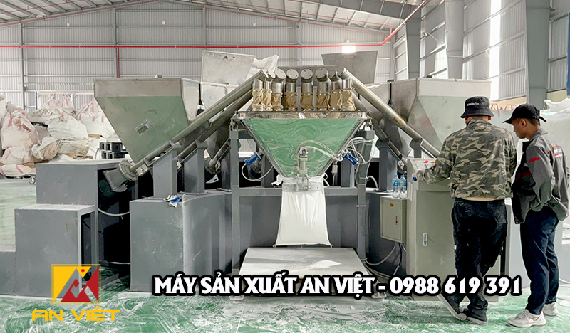 Sản xuất lắp đặt cân định lượng phụ gia 8 thành phần